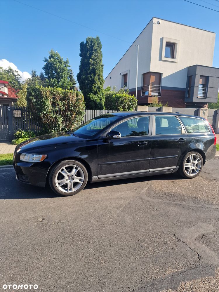 Volvo V50 - 3