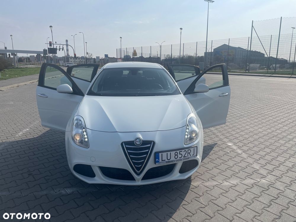 Alfa Romeo Giulietta 1.4 TB Distinctive - 4