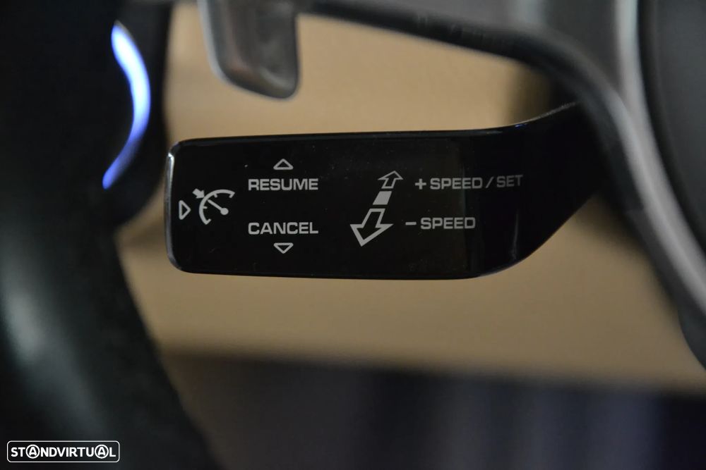 Porsche Panamera Sport Turismo 4 E-Hybrid Platinum Edition - 41