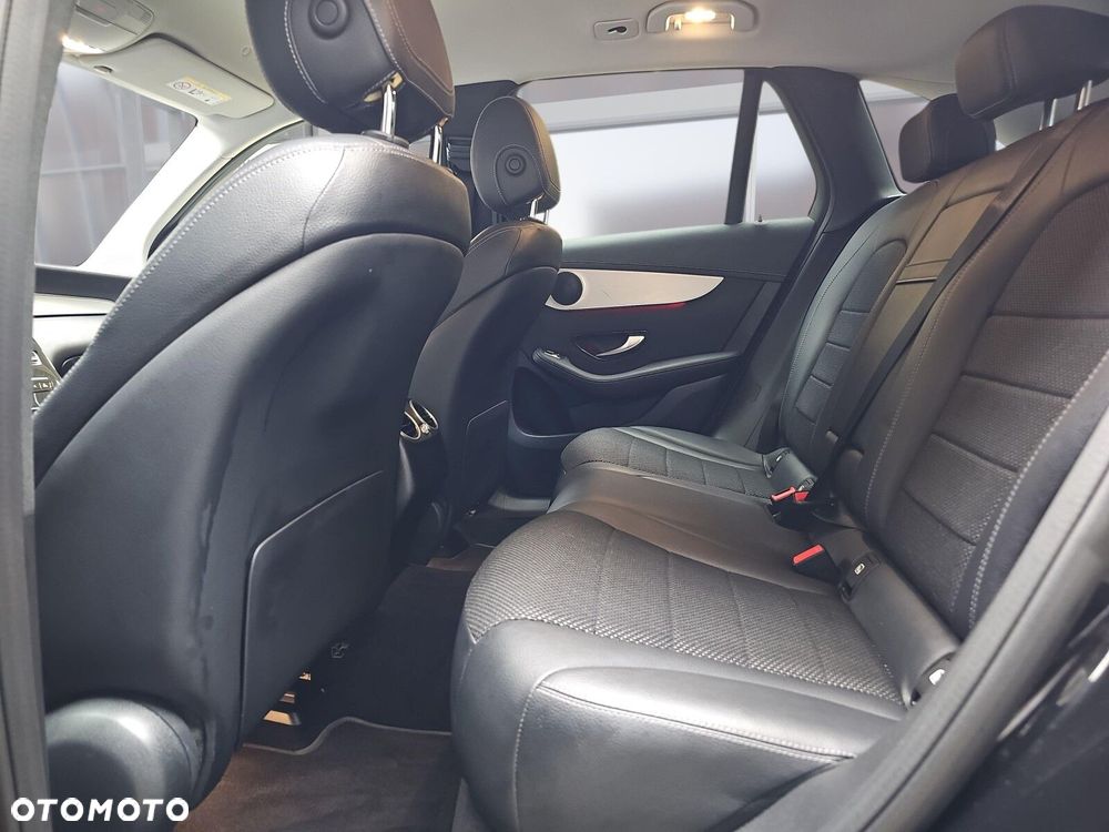 Mercedes-Benz GLC 220 d 4-Matic - 10