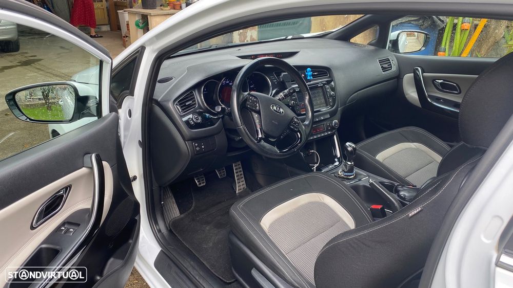 Kia ProCeed 1.6 CRDi 128 Spirit - 8