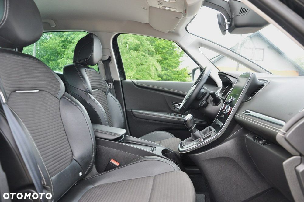 Renault Scenic BLUE dCi 120 LIMITED - 18