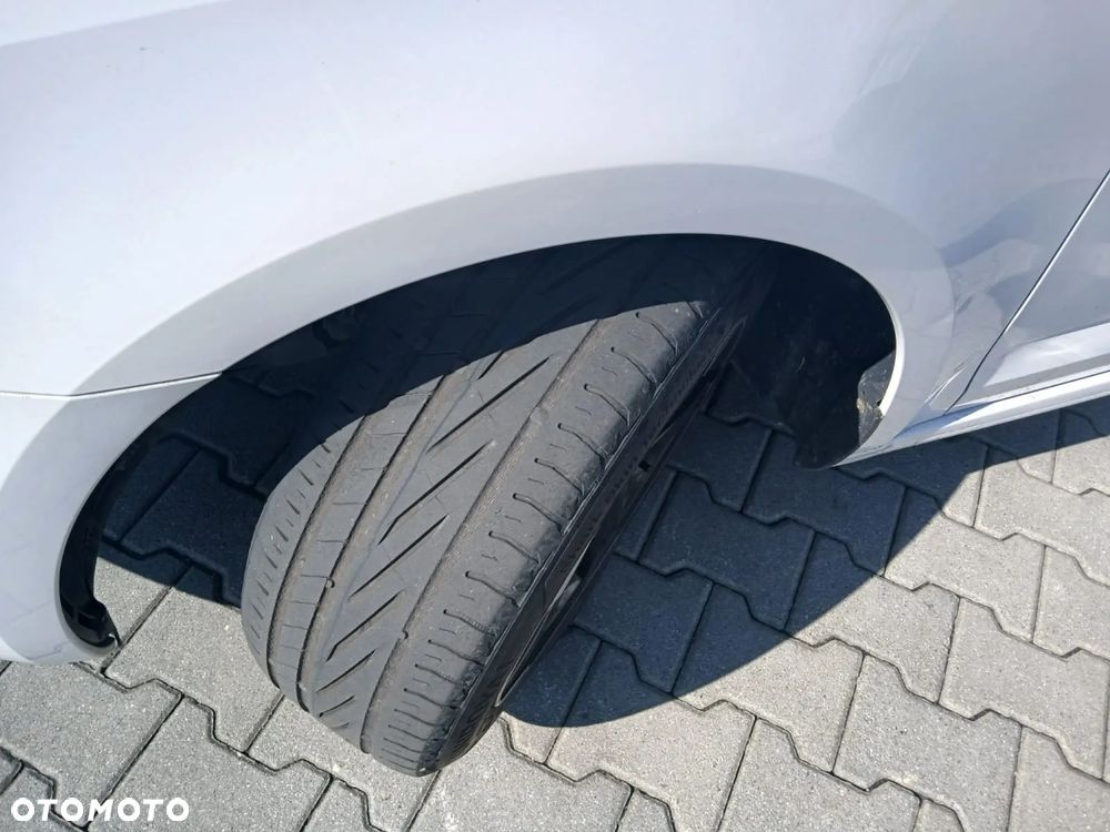 Skoda Octavia ver-1-6-tdi-ambition - 18