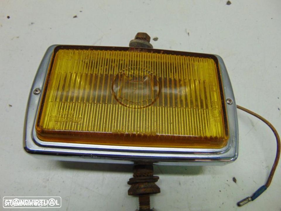 Antigos e clássicos faróis nevoeiro ou suplementares - 2