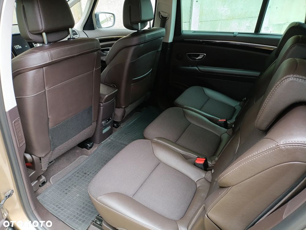 Renault Espace 1.6 dCi Energy Magnetic EDC - 14