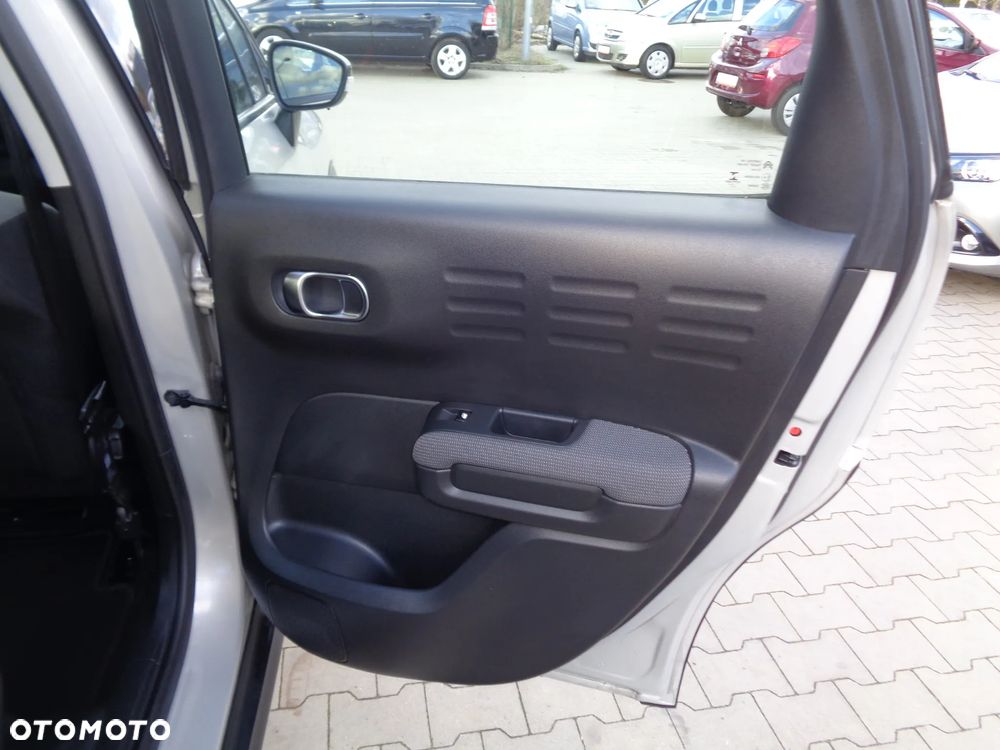 Citroën C3 Aircross 1.6 BlueHDi Shine S&S - 17