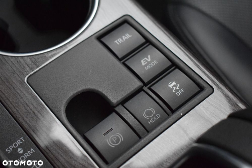Toyota Highlander 2.5 Hybrid Executive - 21