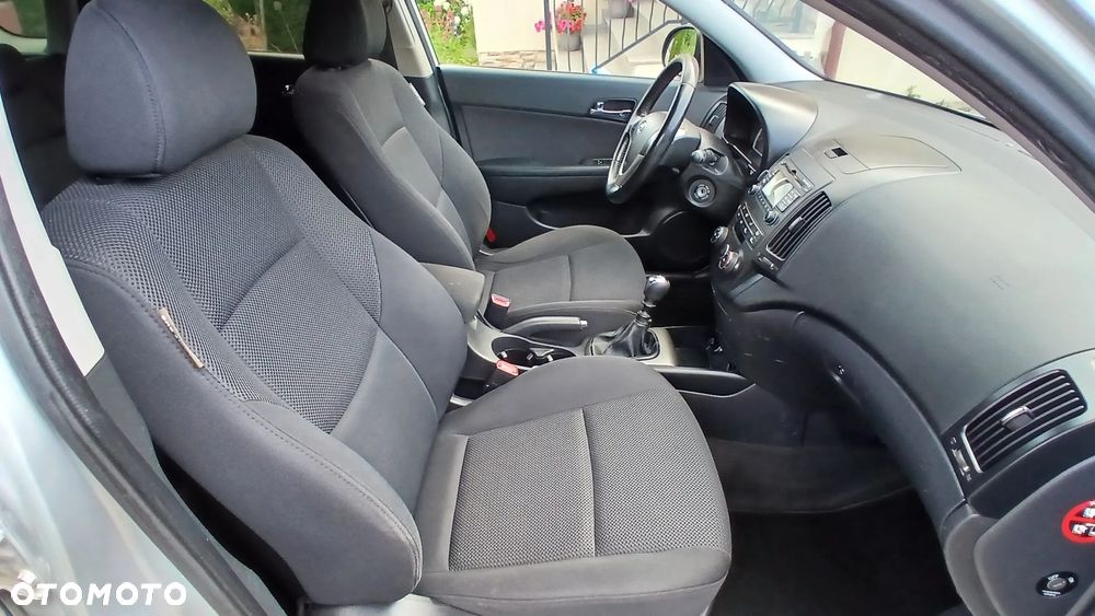 Hyundai i30 - 19