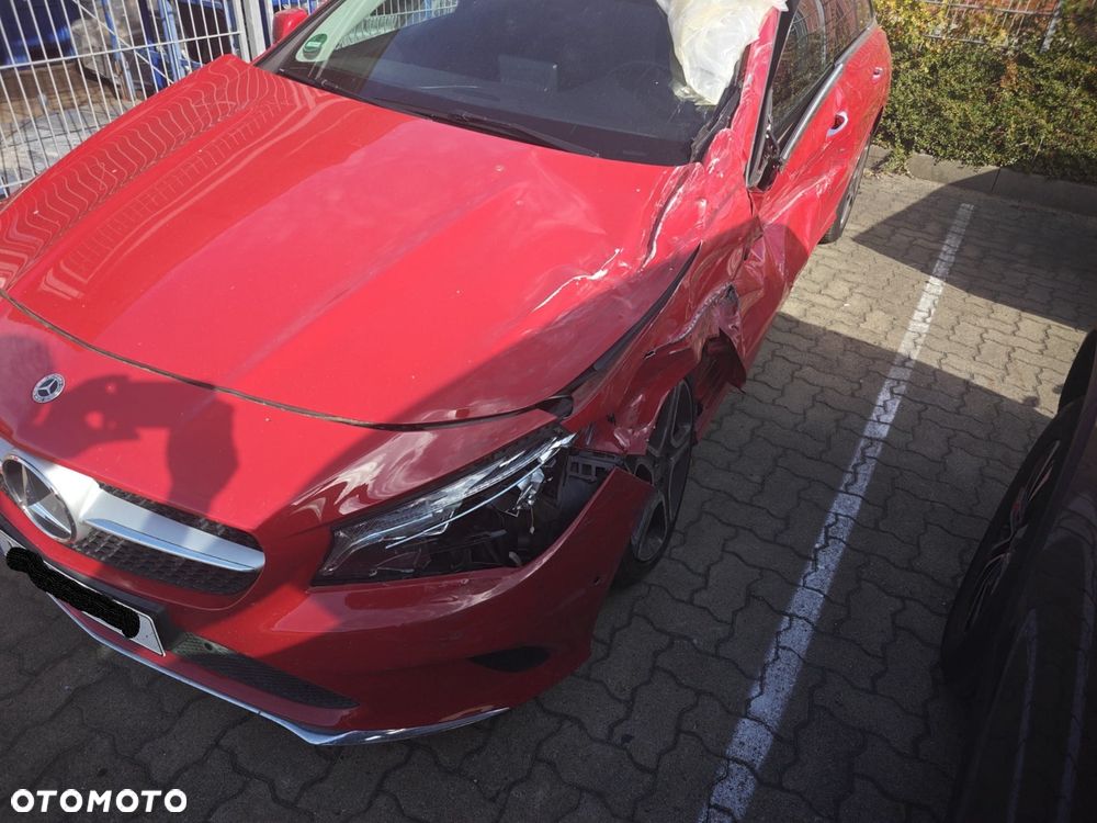 Mercedes-Benz CLA 220 (CDI) d 7G-DCT - 4