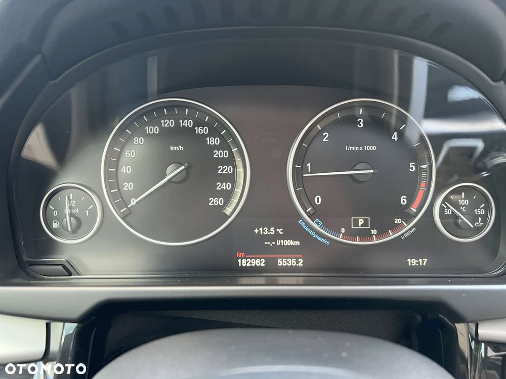 BMW X5 xDrive25d - 18