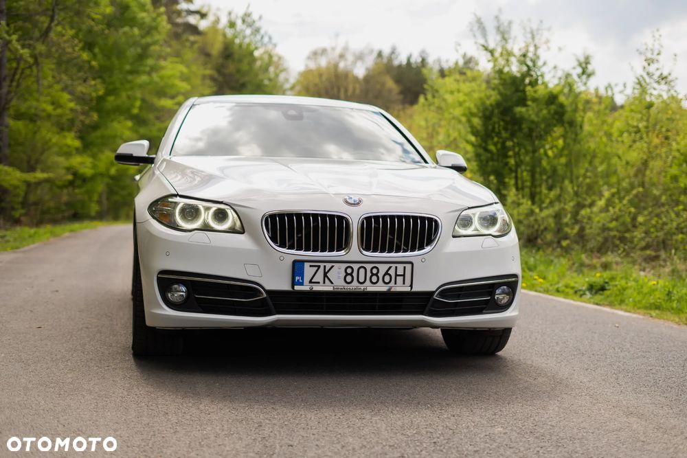 BMW Seria 5 520d xDrive Luxury Line - 10
