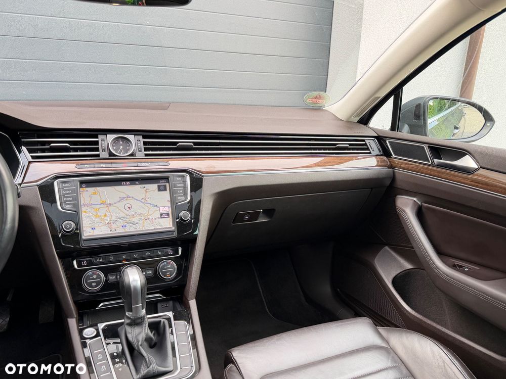 Volkswagen Passat 1.8 TSI BMT Highline DSG - 12