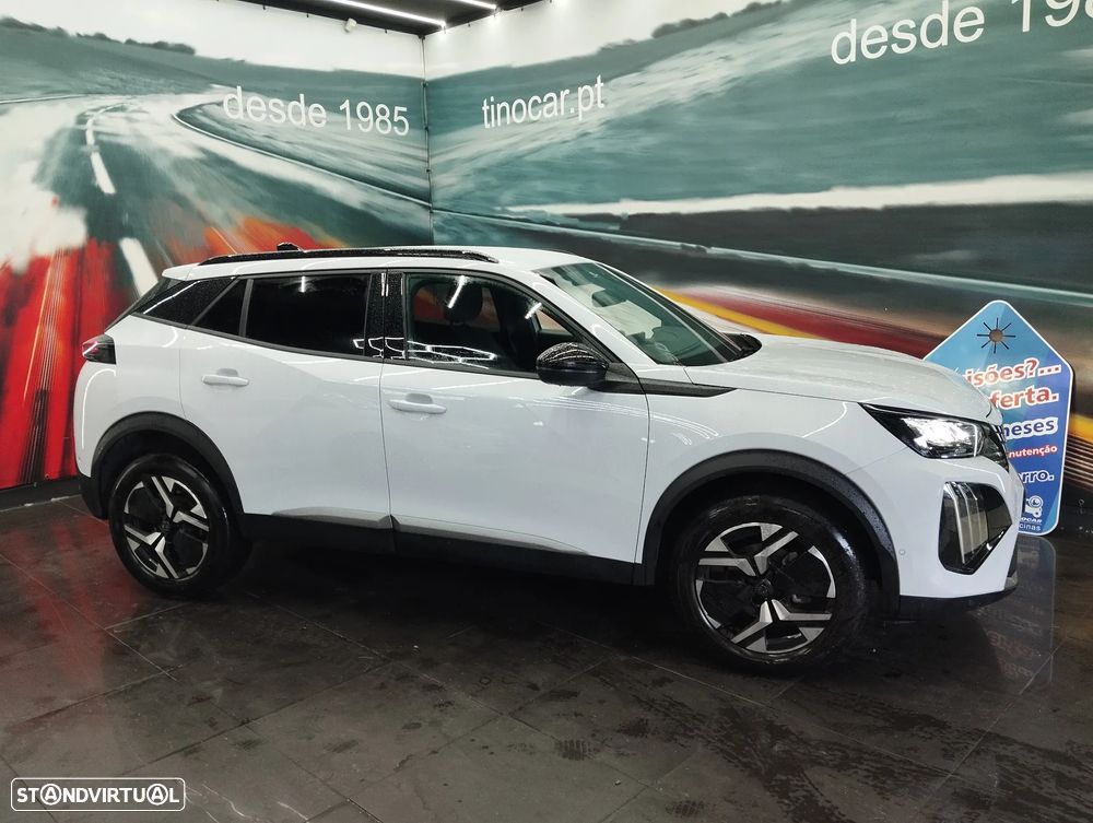 Peugeot 2008 1.2 PureTech Allure - 4