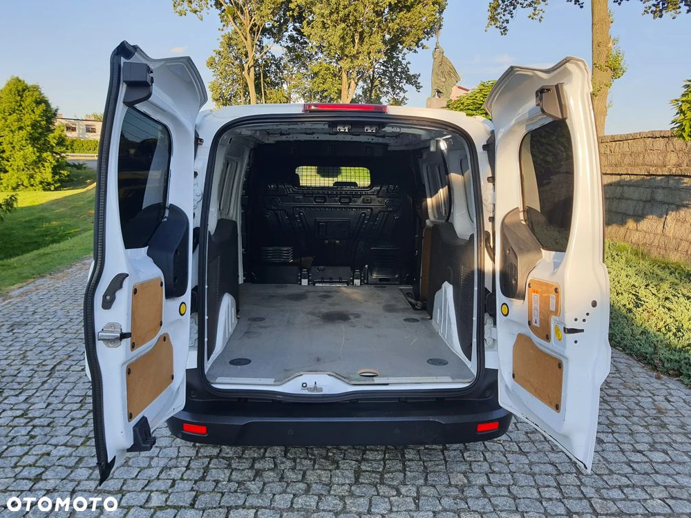 Ford Transit Connect XL - 12