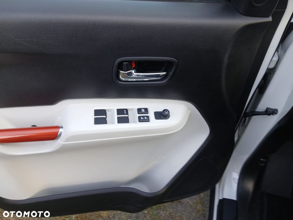 Suzuki Ignis - 10