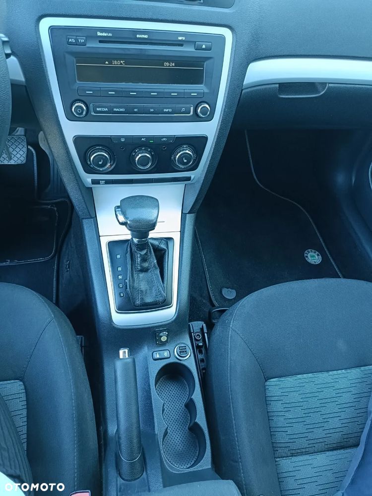 Skoda Octavia 1.6 Classic Tiptr - 29