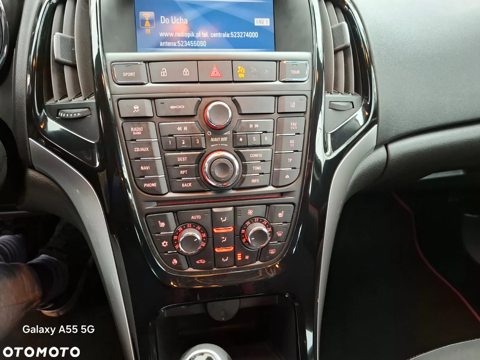 Opel Astra IV GTC 2.0 CDTI Bi-Turbo S&S - 4