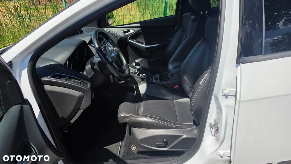 Ford Focus SW 2.0 EcoBoost ST Leather Sport Pack - 12