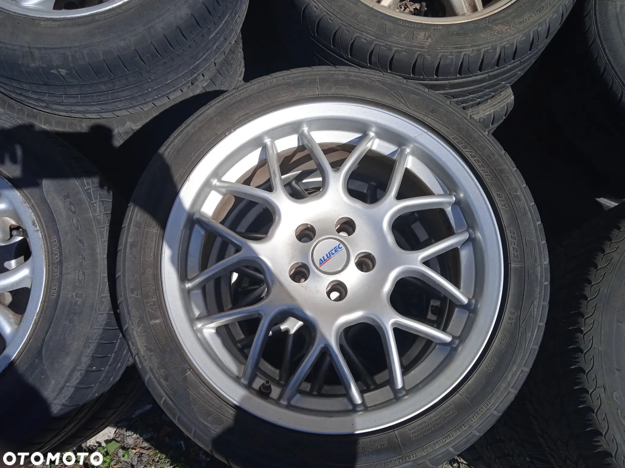 Alufelgi 17" Volvo Alutec  Et32 Evo 7 7.5Jx17H2 225/45ZR17 - 1