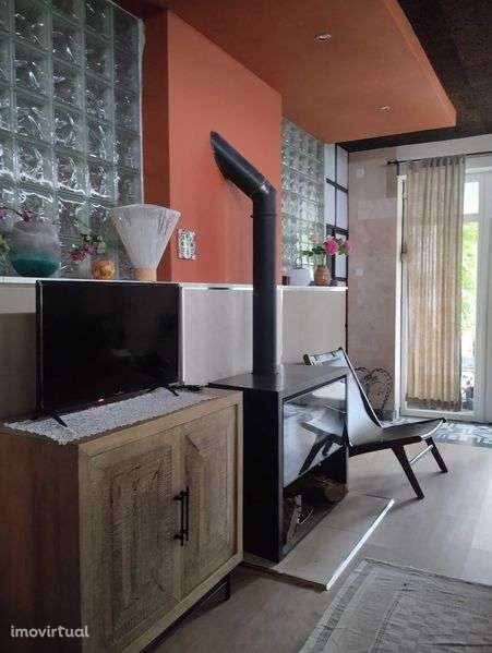 Andar moradia T1 para alugar - Grande imagem: 2/7