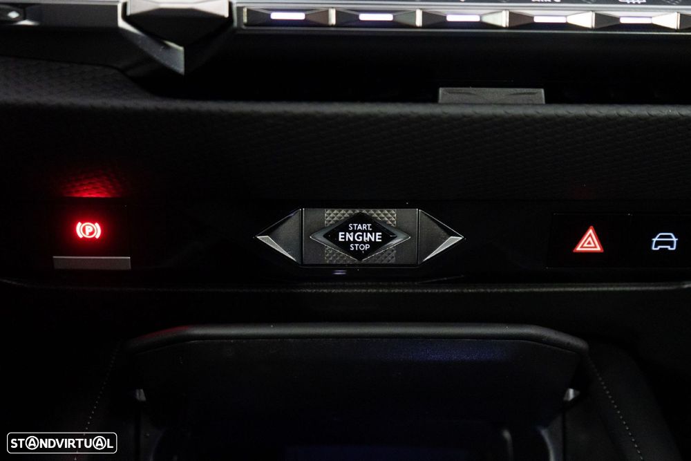 DS DS4 E-Tense Rivoli Cross EAT8 - 33