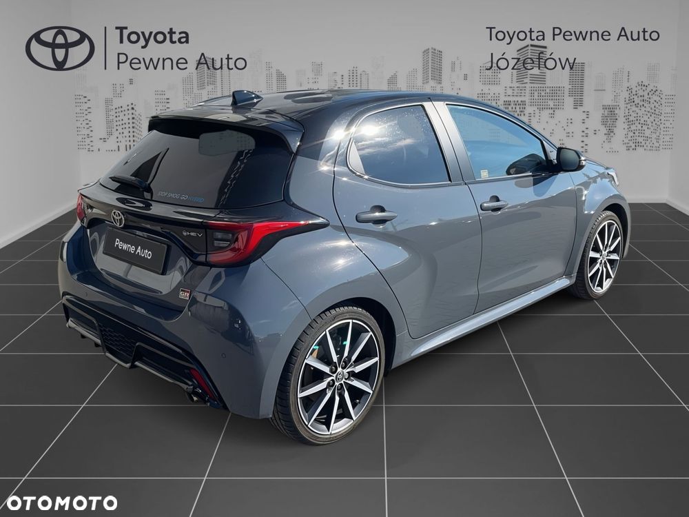 Toyota Yaris - 5