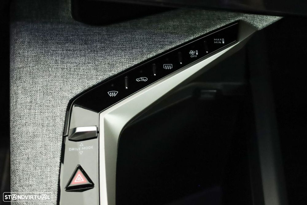 Peugeot 3008 1.2 Hybrid Allure e-DCS6 - 13