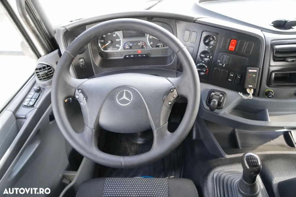 Mercedes-Benz / AXOR 2633 / 6X4 / LIVRARE - 6,55 M / PODEA REZISTENTĂ / FASSI F155 HDS / EXTENSIE: 10 M / CAPACITATE DE ÎNCĂRCARE MAXIMĂ 6.000 KG / MANUALĂ / RADIOCOMANDĂ / - 31