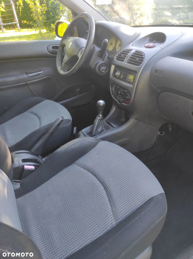 Peugeot 206 1.1 X-Line - 6