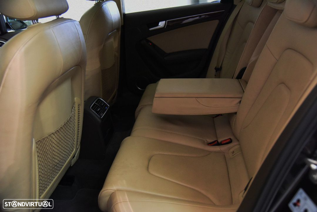 Audi A4 Allroad 3.0 TDI quattro S-tronic - 32