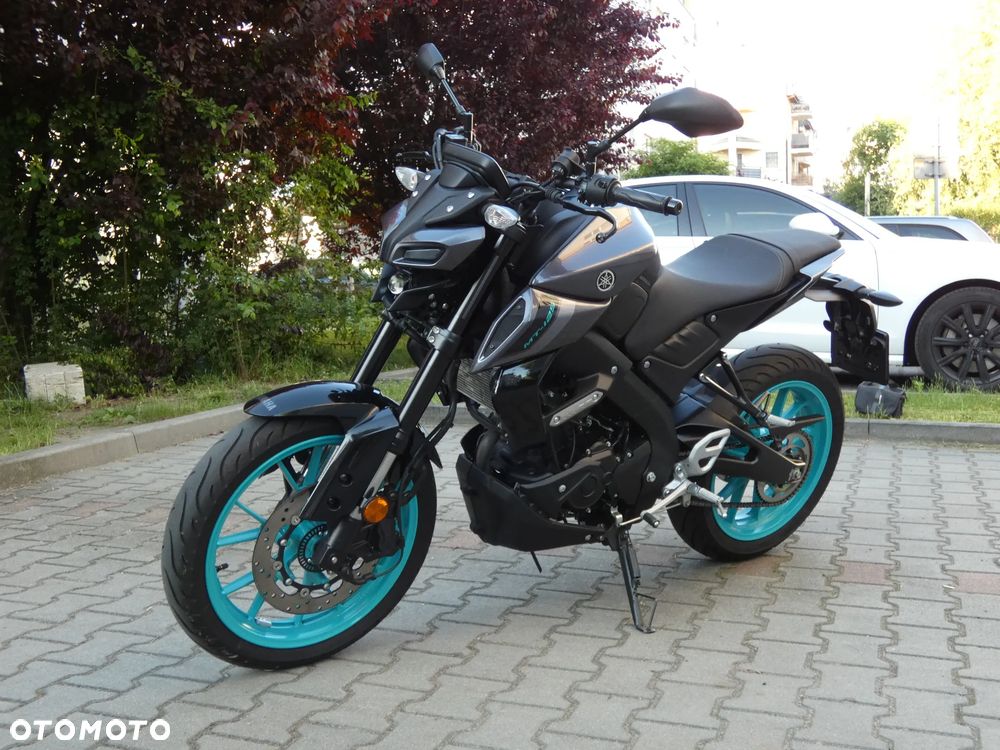 Yamaha MT - 4