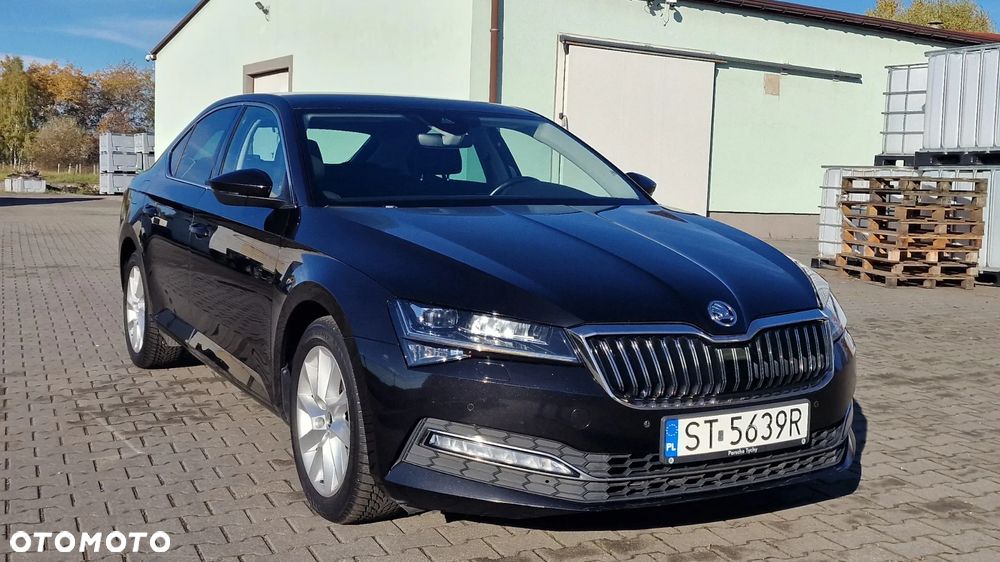Skoda Superb 2.0 TDI SCR 4x4 Style DSG - 16