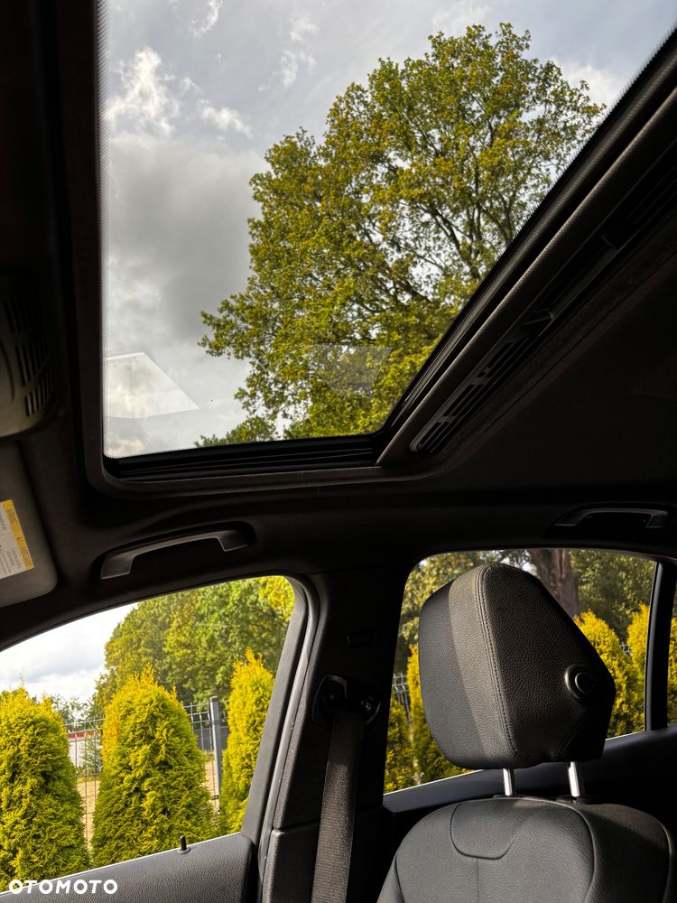 BMW Seria 3 330i Sport Line - 20