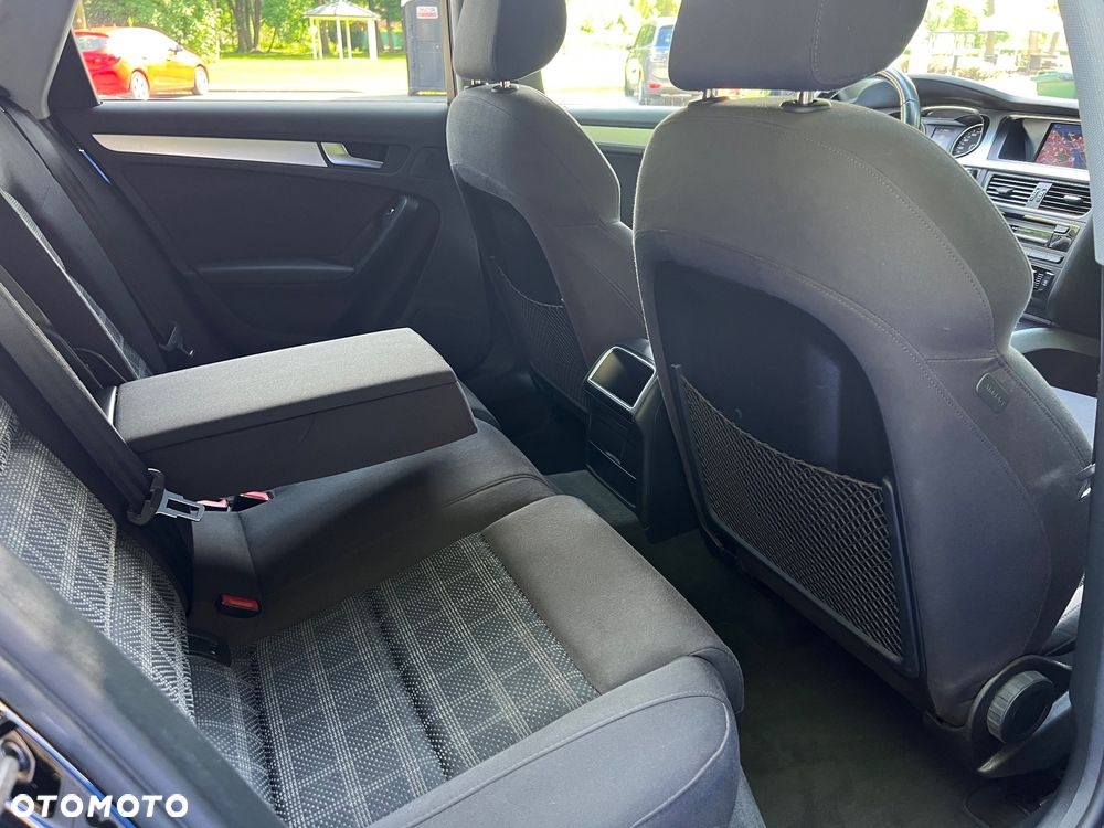 Audi A4 Avant 2.0 TDI DPF multitronic S line Sportpaket - 15