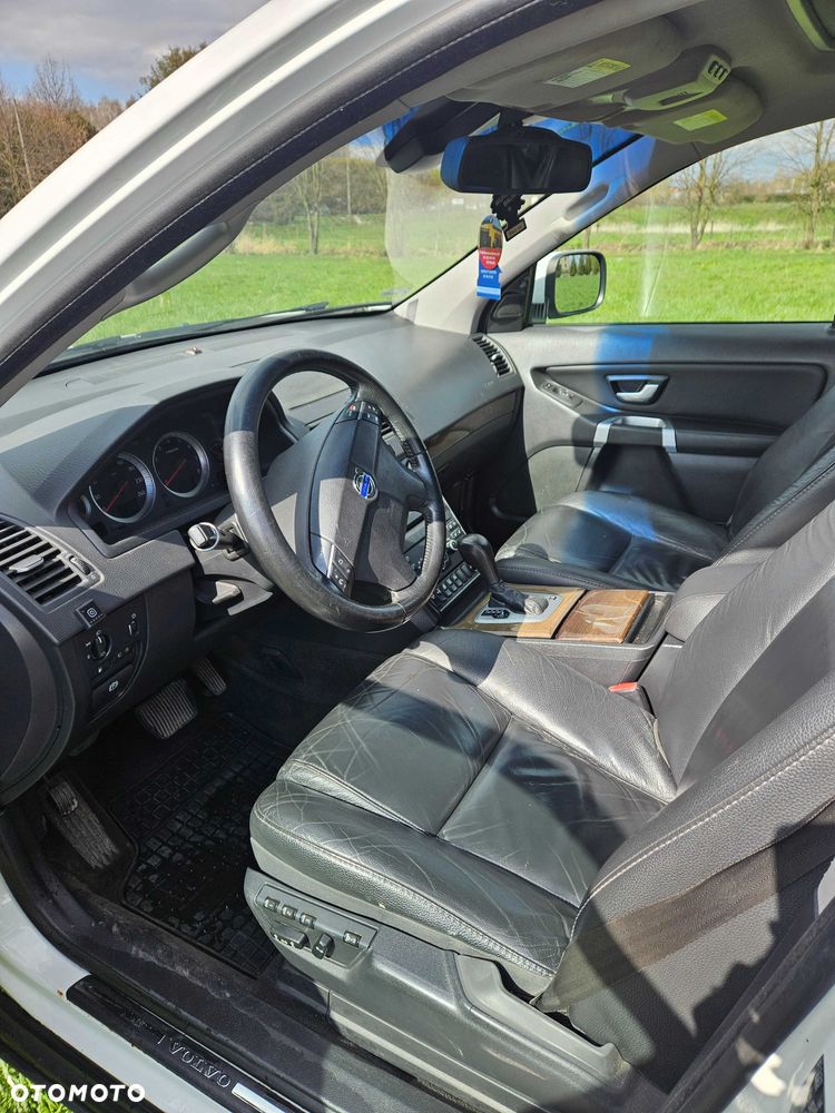 Volvo XC 90 - 8