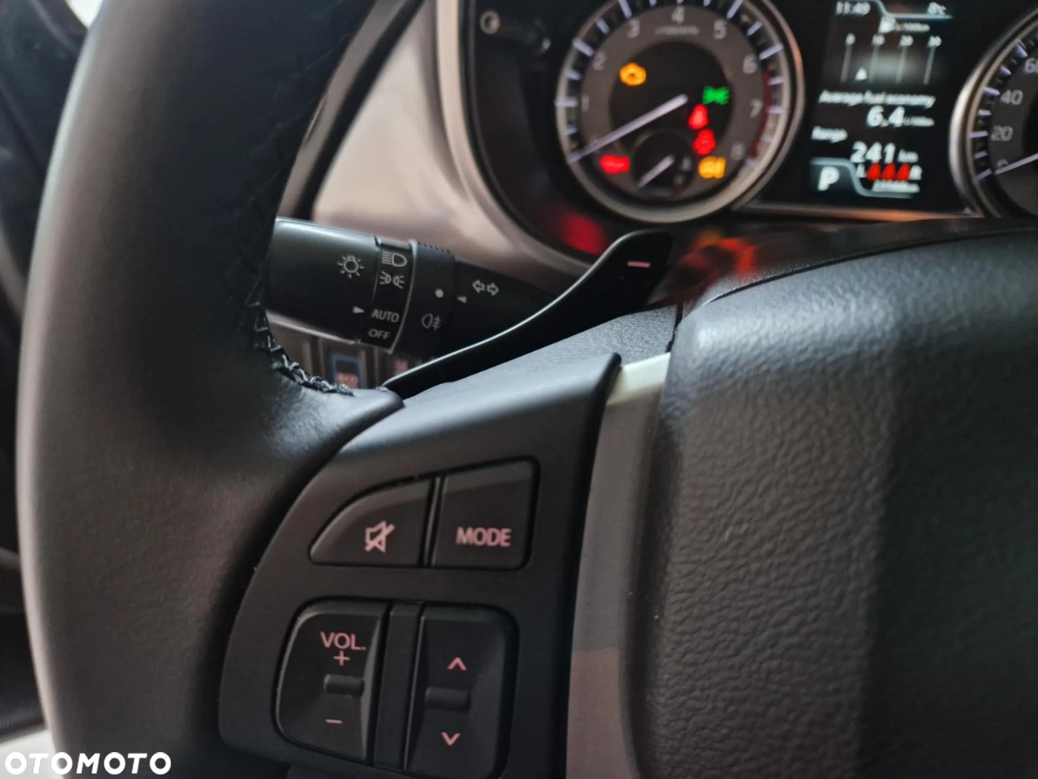Suzuki Vitara 1.5 Strong Hybrid Premium 2WD AGS - 12