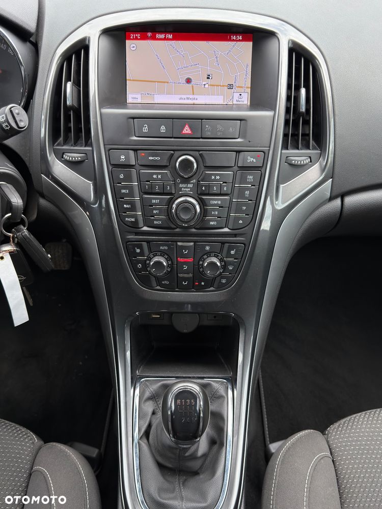Opel Astra 1.7 CDTI Cosmo - 22