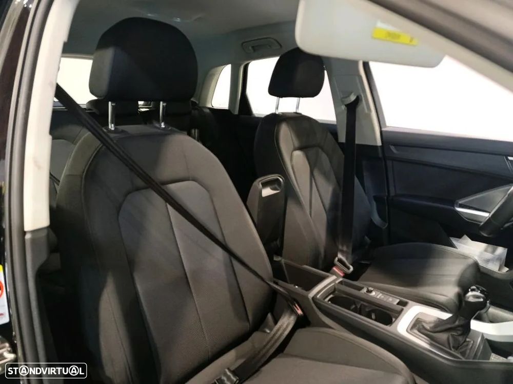 Audi Q3 45 TFSIe S tronic - 5