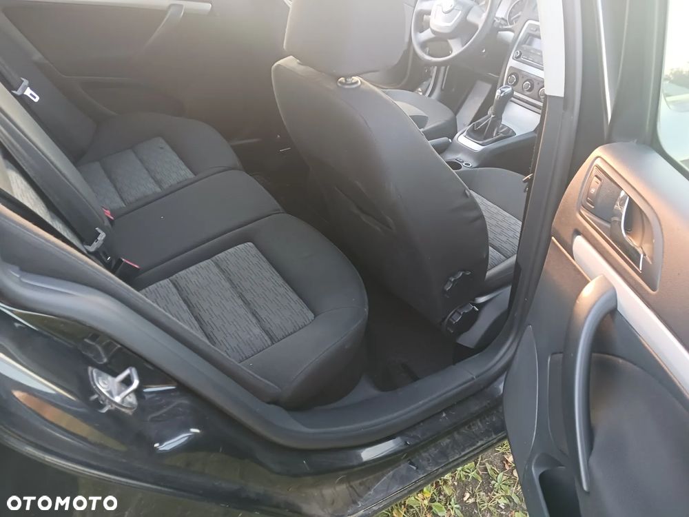 Renault Kangoo 1.5 dCi Helios - 13