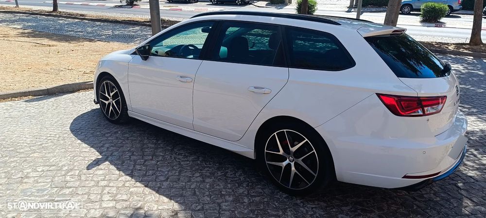 SEAT Leon ST 2.0 TDI DPF FR - 3