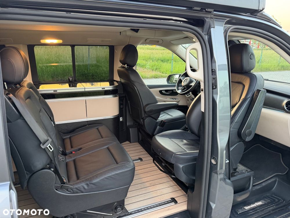 Mercedes-Benz V klasa MARCO POLO - 11