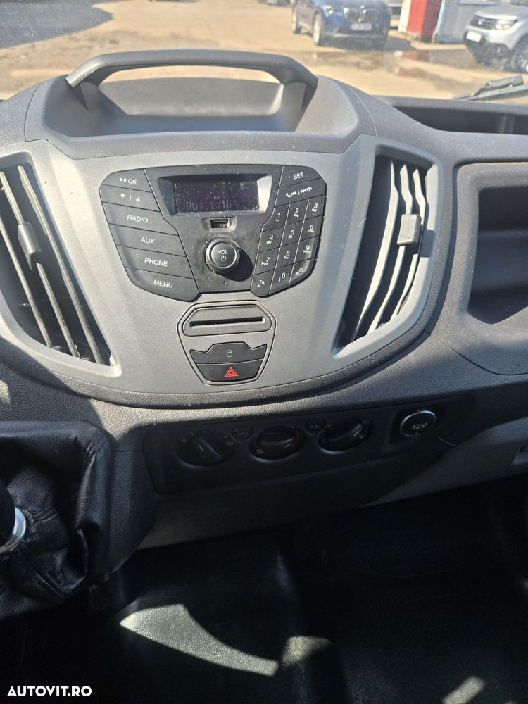 Ford Transit - 9