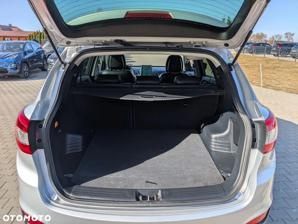 Hyundai ix35 1.7 CRDi 2WD blue Style - 41