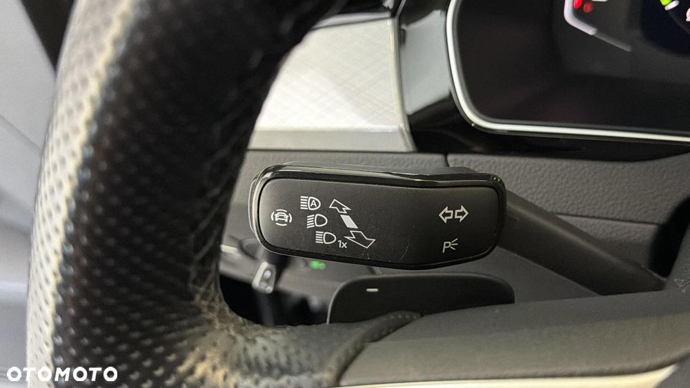 Volkswagen Passat 1.4 TSI Plug-In Hybrid GTE DSG - 24