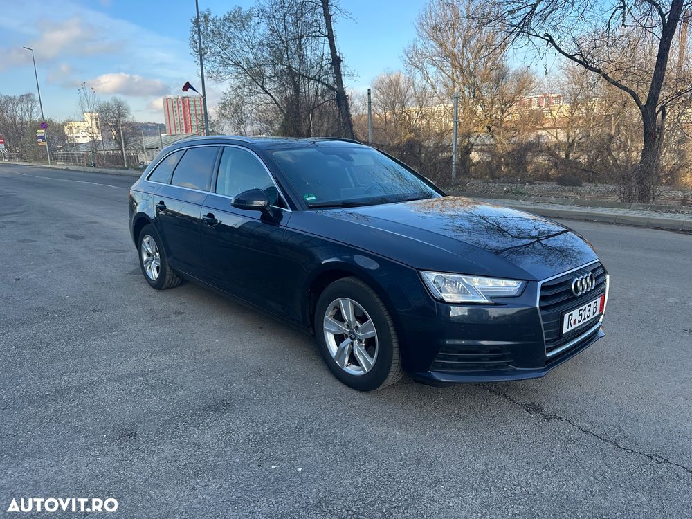Audi A4 Avant 2.0 TDI S tronic Sport - 2