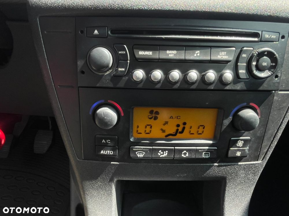 Citroën C4 1.6 VTi SX Pack - 25