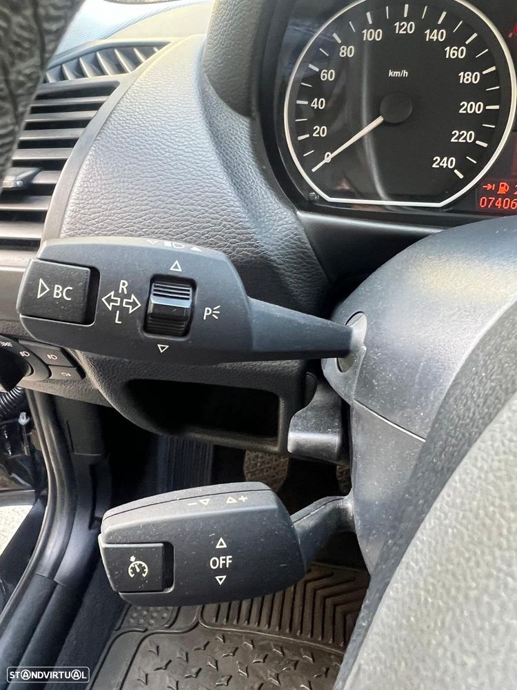 BMW 116 d Line Urban - 15