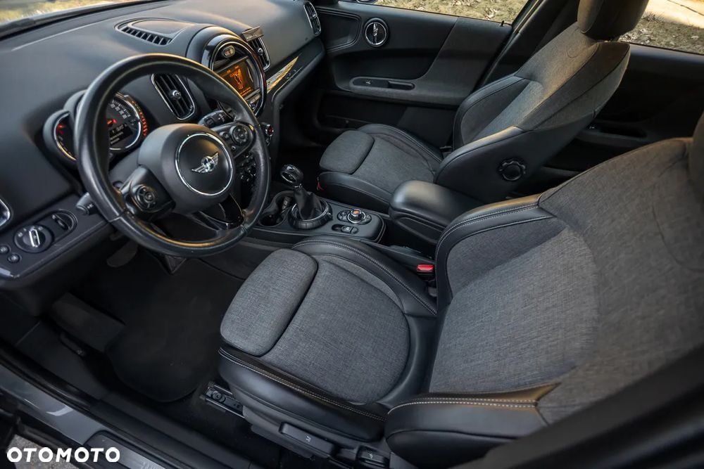 MINI Countryman Cooper D - 10