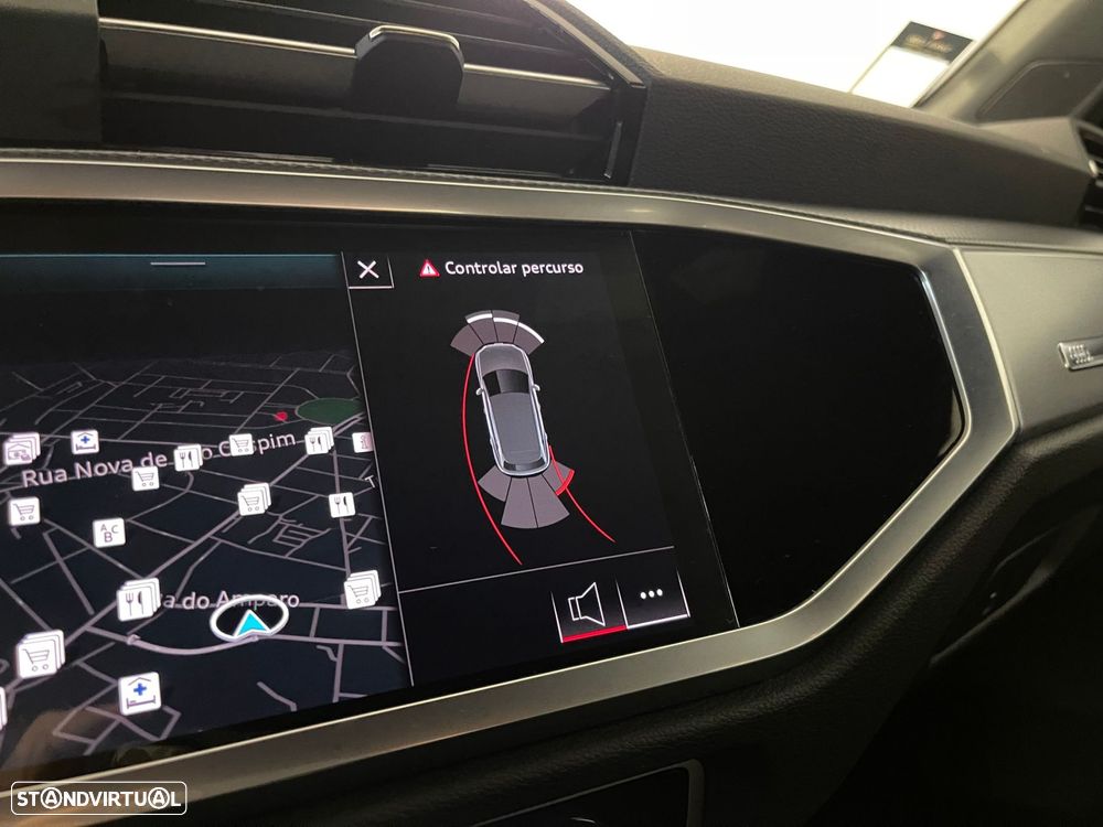 Audi Q3 45 TFSIe S tronic S line - 24