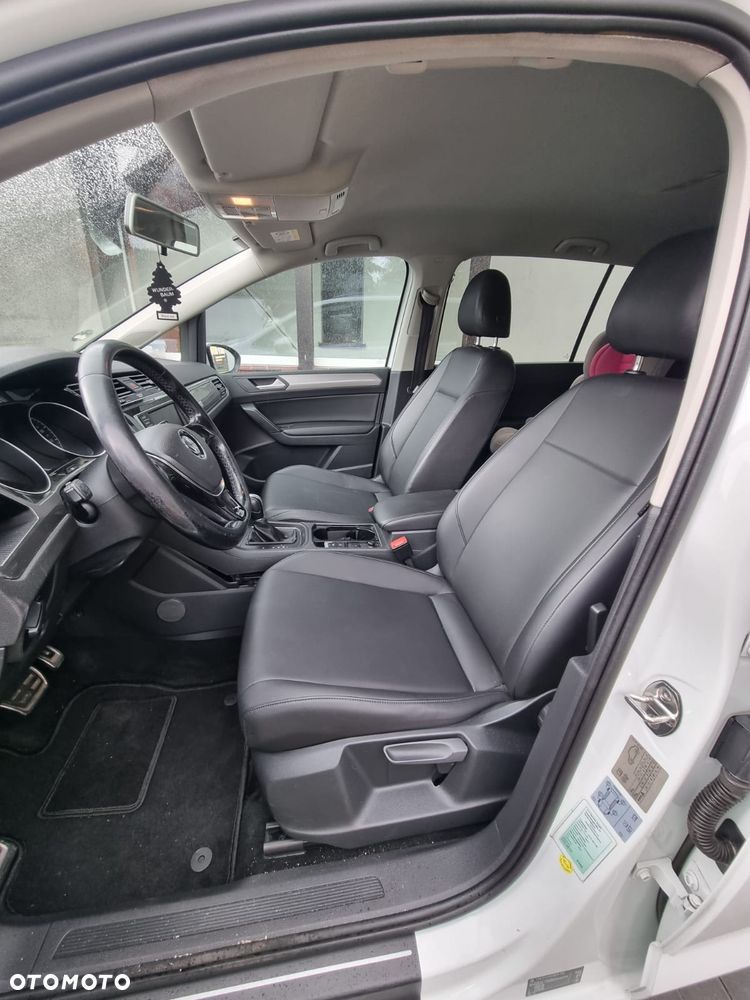 Volkswagen Touran - 7